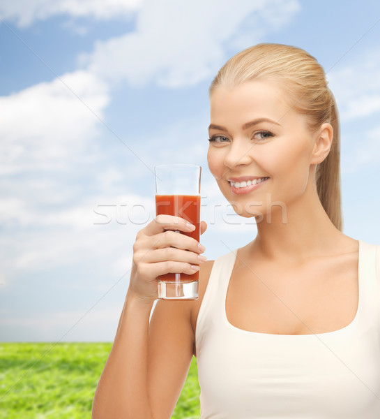 Glimlachende vrouw glas tomatensap gezondheid dieet Stockfoto © dolgachov