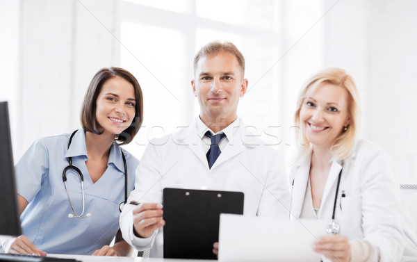 Foto stock: Equipo · grupo · médicos · reunión · salud · médicos