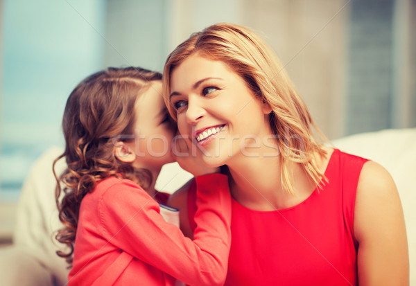 Mãe filha quadro fofoca casa Foto stock © dolgachov