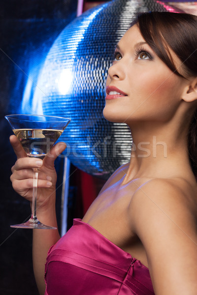 Vrouw cocktail disco ball mooie vrouw avondkleding partij Stockfoto © dolgachov