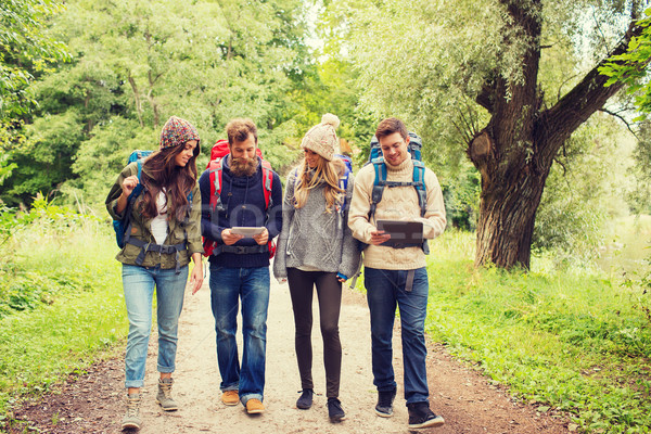 Stockfoto: Groep · vrienden · avontuur · reizen · toerisme