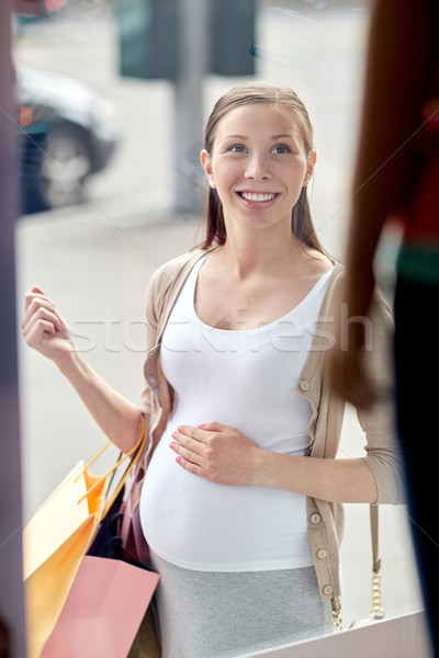 Felice donna incinta città gravidanza maternità Foto d'archivio © dolgachov