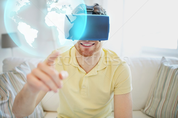 Stockfoto: Jonge · man · virtueel · realiteit · hoofdtelefoon · 3d-bril · technologie