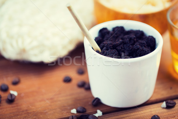 Koffie beker houten tafel Stockfoto © dolgachov