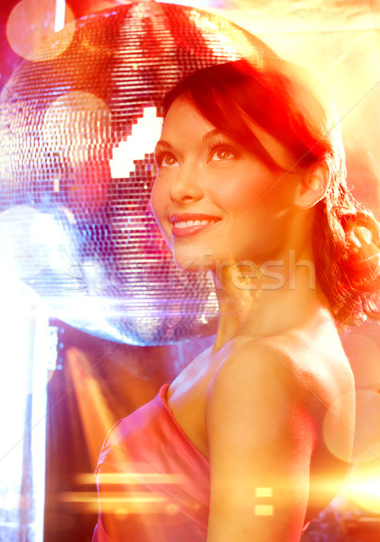 Vrouw avondkleding diamant oorbellen luxe Stockfoto © dolgachov
