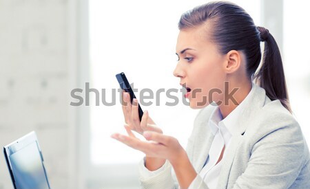 öfkeli kadın telefonu resim kadın telefon Stok fotoğraf © dolgachov