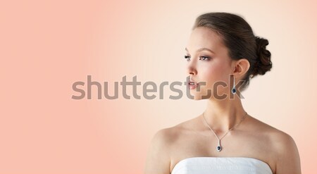 Stockfoto: Mooie · asian · vrouw · oorbel · schoonheid · sieraden