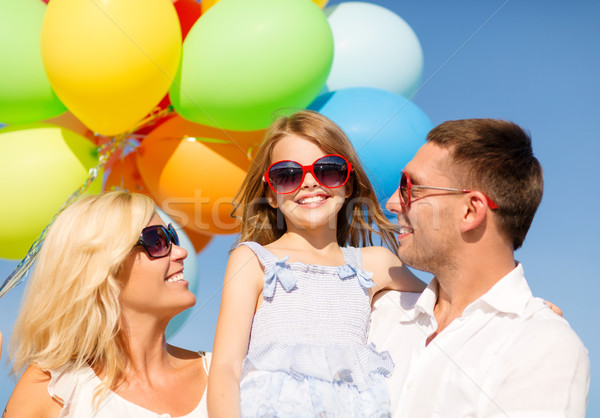 Foto stock: Familia · feliz · colorido · globos · aire · libre · verano · vacaciones