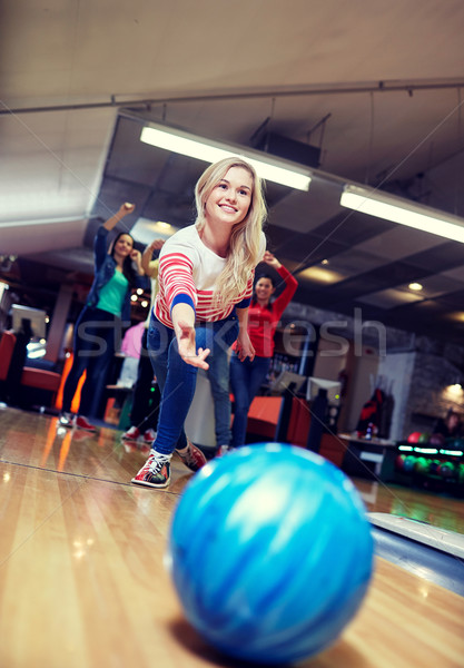 Stok fotoğraf: Mutlu · genç · kadın · top · bowling · kulüp