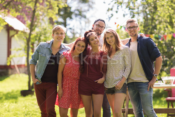 Gelukkig vrienden zomer tuin Stockfoto © dolgachov