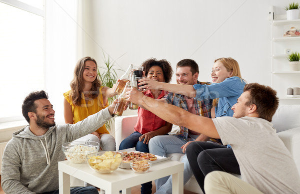 Foto stock: Amigos · festa · bebidas · casa · amizade · férias