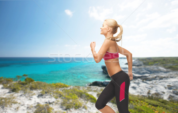 Vrouw lopen springen fitness dieet Stockfoto © dolgachov