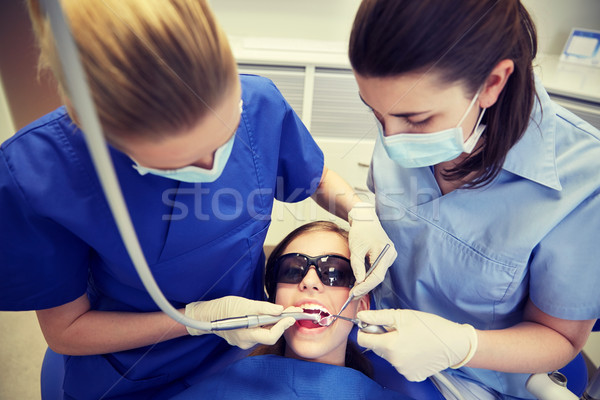 Zdjęcia stock: Kobiet · pacjenta · dziewczyna · zęby · ludzi