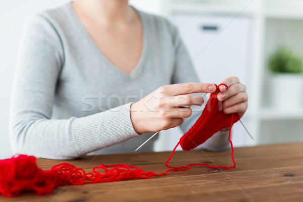 女性 手 針 糸 人 ストックフォト © dolgachov