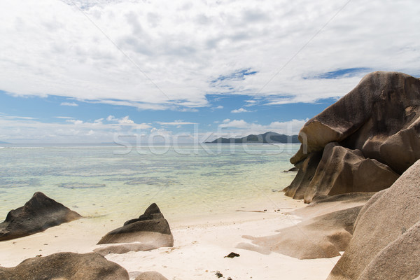 rocks on seychelles island beach in indian ocean Stock photo © dolgachov