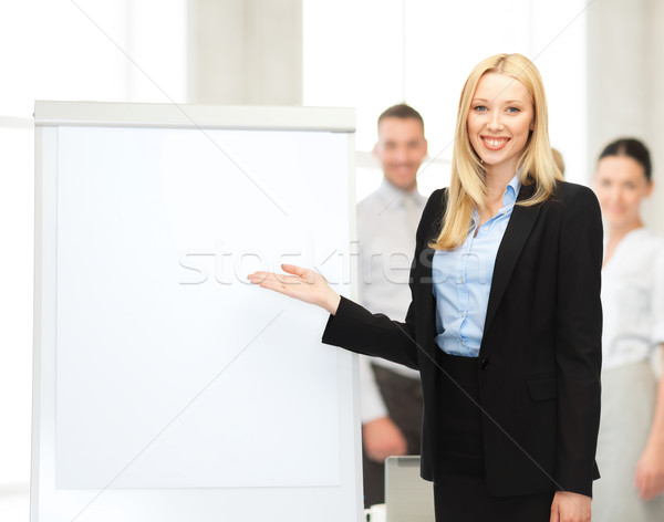 Geschäftsfrau Flipchart Büro Sitzung Bildung Frau Stock foto © dolgachov