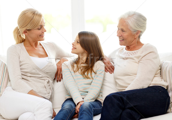 Stockfoto: Glimlachend · eengezinswoning · familie · geluk · generatie · mensen