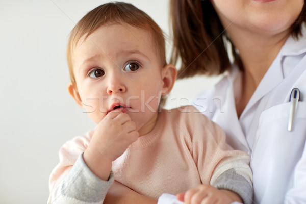 Stok fotoğraf: Doktor · çocuk · doktoru · bebek · muayene · tıp · sağlık