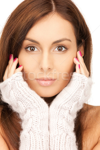 Gyönyörű nő ujjatlan kesztyűk fényes kép nő tél Stock fotó © dolgachov