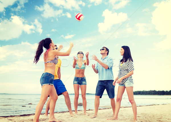 Foto stock: Grupo · amigos · praia · verão · férias