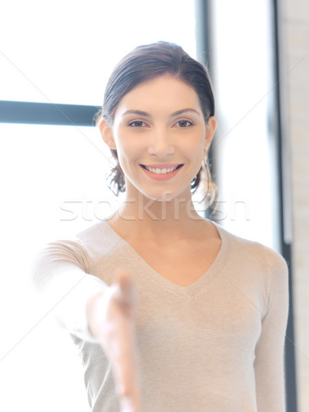 Femeie deschide mână gata strângere de mână afaceri Imagine de stoc © dolgachov