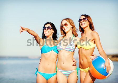 Grup gülen plaj yaz tatili tatil Stok fotoğraf © dolgachov