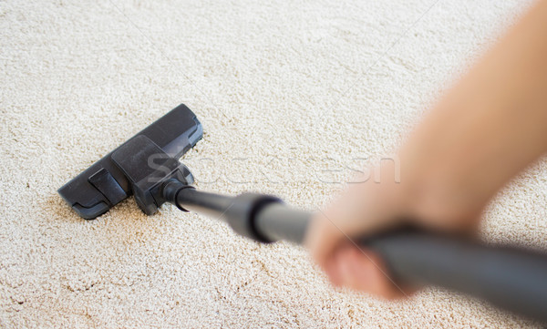 Hand stofzuiger home mensen huishoudelijk werk Stockfoto © dolgachov