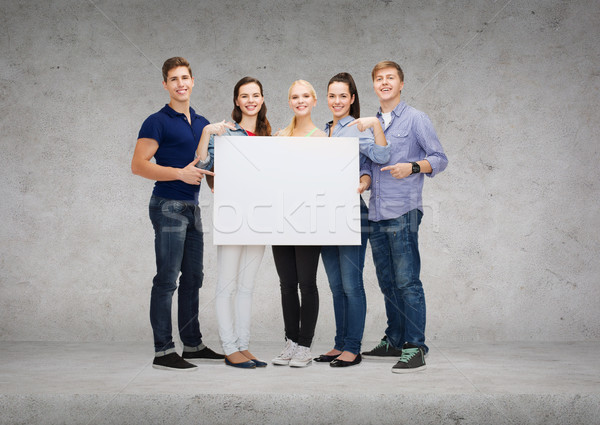 Groep glimlachend studenten witte boord onderwijs Stockfoto © dolgachov