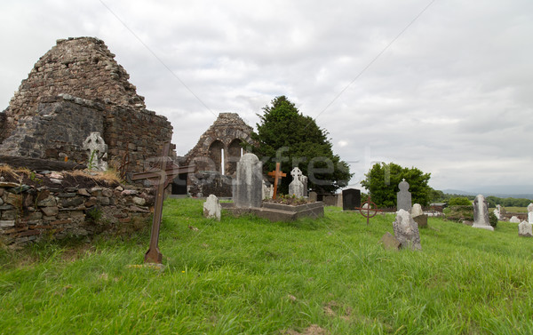 Vieux Celtic cimetière cimetière Irlande anciens Photo stock © dolgachov
