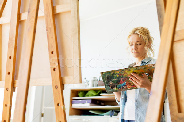 Stockfoto: Vrouw · schildersezel · schilderij · kunst · school · studio