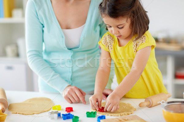 Stockfoto: Gelukkig · moeder · dochter · cookies · home