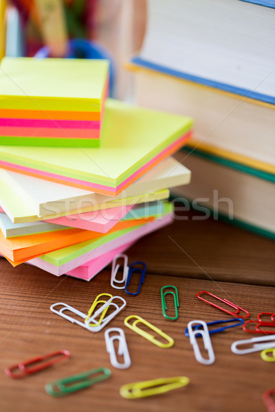 ручках книгах образование школьные принадлежности Сток-фото © dolgachov