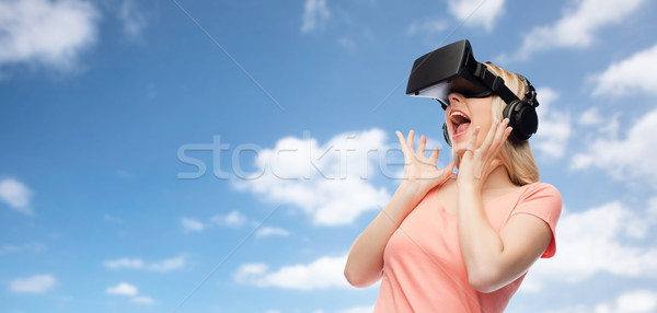 Stock foto: Frau · Wirklichkeit · Headset · 3D-Brille · Technologie