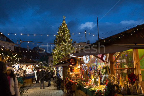 Christmas markt Tallinn oude binnenstad hal vierkante Stockfoto © dolgachov