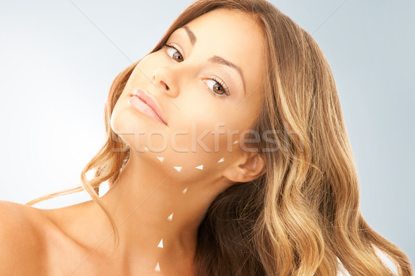 Femeie gata cosmetic surgery imagine femeie frumoasa faţă Imagine de stoc © dolgachov