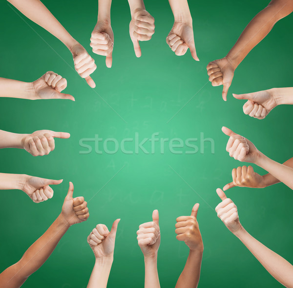 Uman mâini cerc gest Imagine de stoc © dolgachov