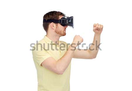 Man virtueel realiteit hoofdtelefoon 3d-bril 3D Stockfoto © dolgachov