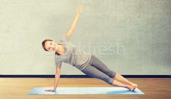 Stok fotoğraf: Kadın · yoga · yan · poz