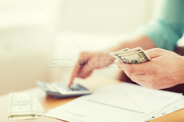 человека деньги отмечает экономия Сток-фото © dolgachov