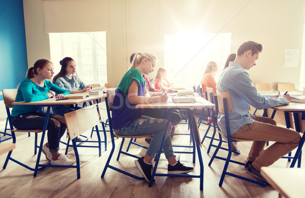 Stock foto: Gruppe · Studenten · Pfund · schriftlich · Schule · Test