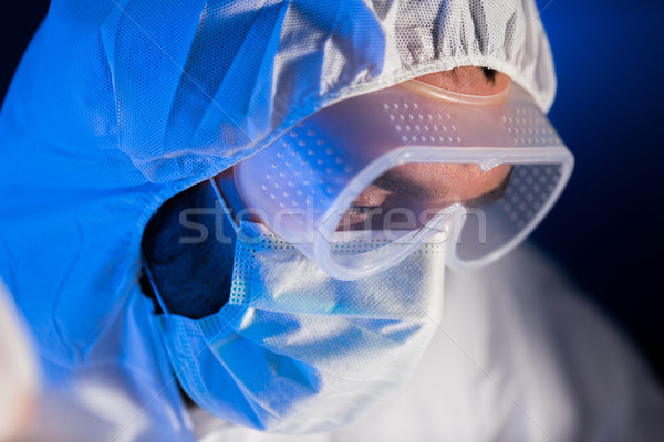 Naukowiec twarz chemicznych laboratorium nauki Zdjęcia stock © dolgachov