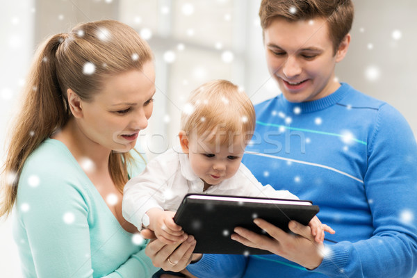 [[stock_photo]]: Parents · adorable · bébé · famille · enfants