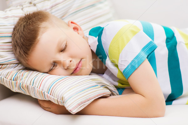 Pequeño nino dormir casa salud Foto stock © dolgachov