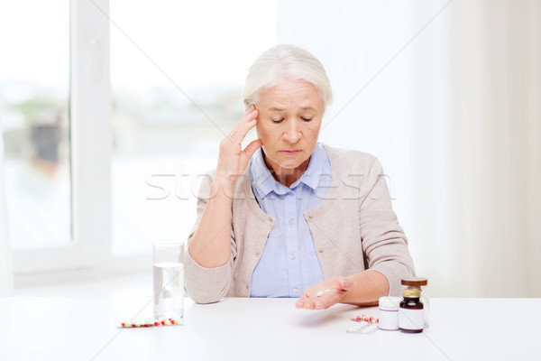 Stock foto: Senior · Frau · Wasser · Medizin · home · Alter