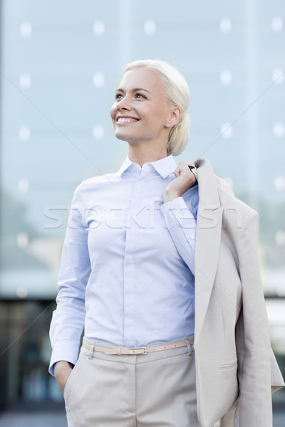 Jeunes souriant femme d'affaires immeuble de bureaux gens d'affaires éducation [[stock_photo]] © dolgachov