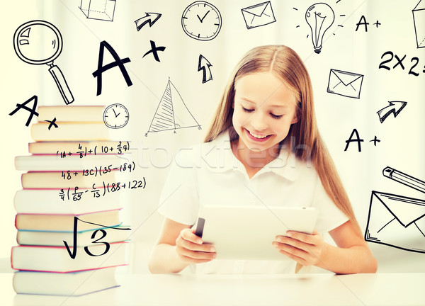 Stockfoto: Meisje · boeken · school · onderwijs · technologie