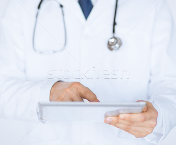 Stok fotoğraf: Erkek · doktor · bilgisayar · Internet