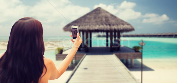 Jeune femme smartphone été Voyage technologie [[stock_photo]] © dolgachov