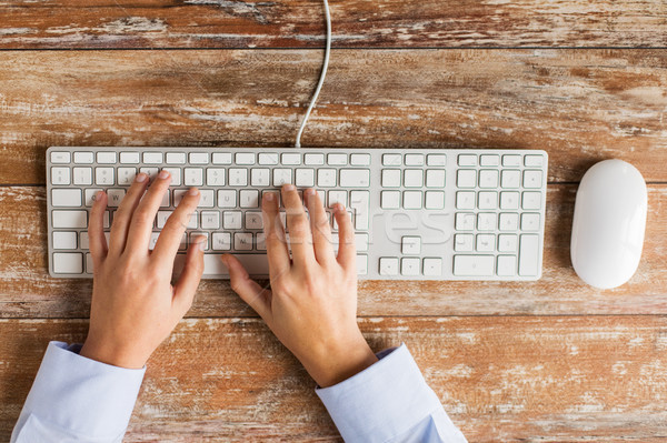 Stockfoto: Handen · typen · toetsenbord · business · onderwijs