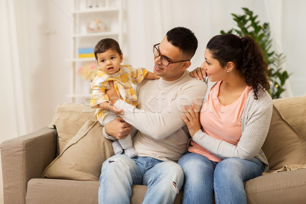 Foto stock: Familia · feliz · bebé · hija · casa · familia